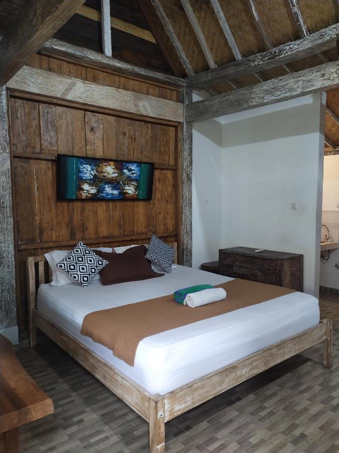 Comeback Guesthouse Canggu Zewnętrze zdjęcie