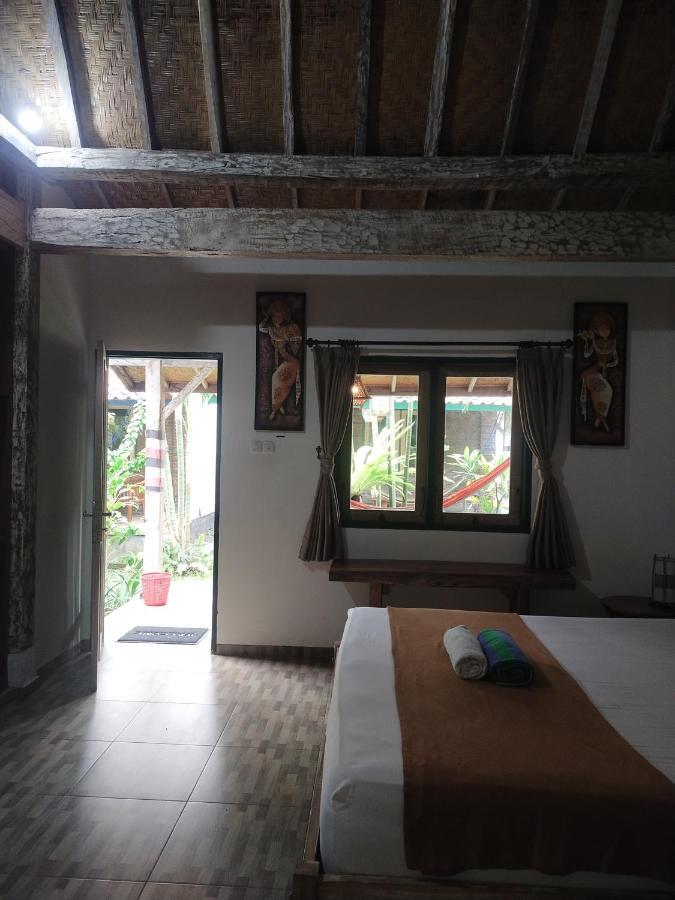 Comeback Guesthouse Canggu Zewnętrze zdjęcie