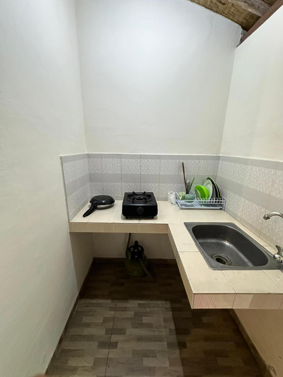 Comeback Guesthouse Canggu Zewnętrze zdjęcie